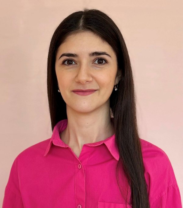 Мкртычан Ирина Александровна.