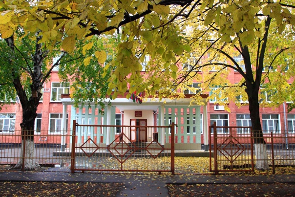 Фотографии школы.